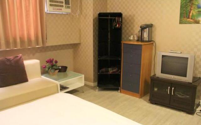 Easy Stay Ximen Guest House