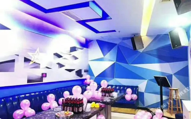 Fortune Hotel Mangshi