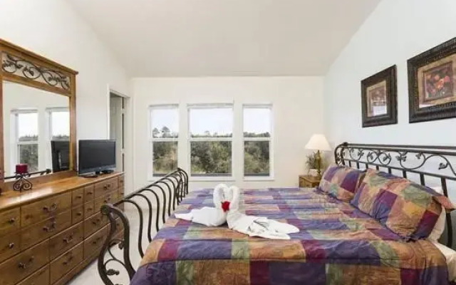 Simple Style Florida Fun by Five Star Vacation Homes