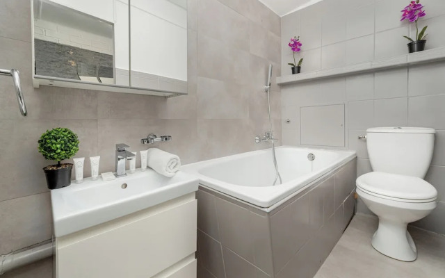 Apartment in Centre of Łódź by Renters