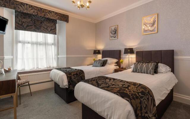 Plas Hyfryd Hotel