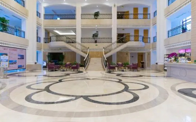 DongAn Hotel (Heyuan Shili Dong'an East Coast High-speed Rail Station Store)