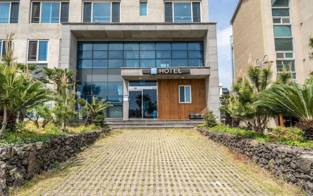 Seogwipo Beach Hotel