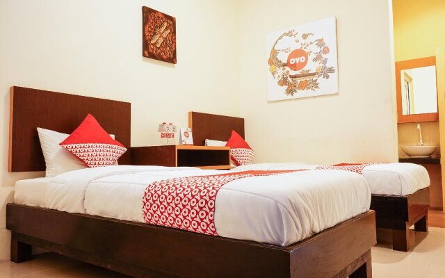 Namira Hotel Syariah by OYO Rooms
