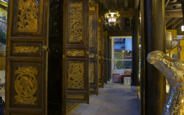 Dali Cindura-Di Hotel