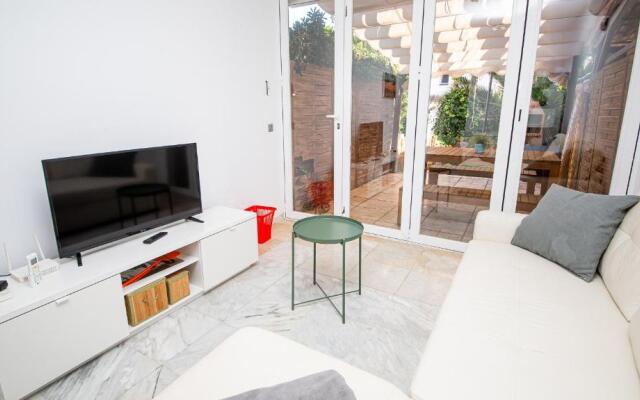 Aldea Beach 72