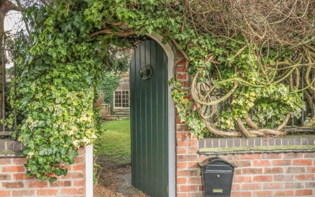 Blacking Mill Cottage