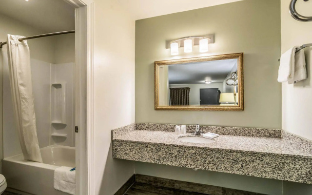 Rodeway Inn