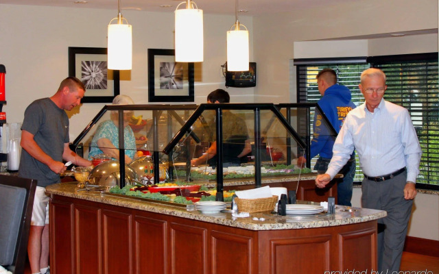 Staybridge Suites Liverpool Syra by IHG