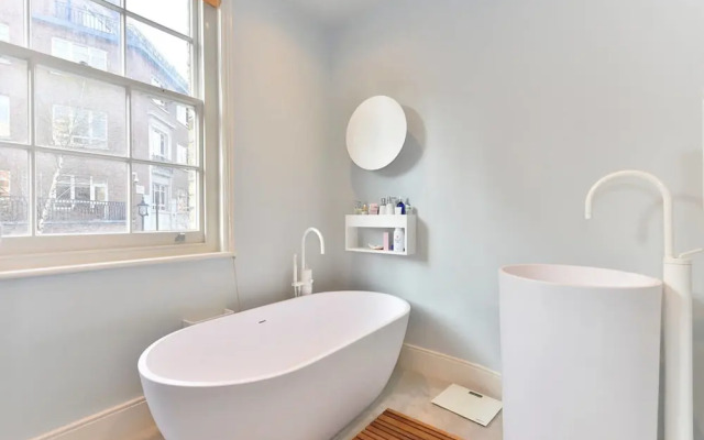 Elegant Flat 5mins Walk From Tate Britain,sleeps 4