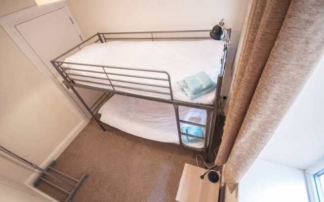 The Broadmead Forest - Spacious City Centre 3BDR Apartment