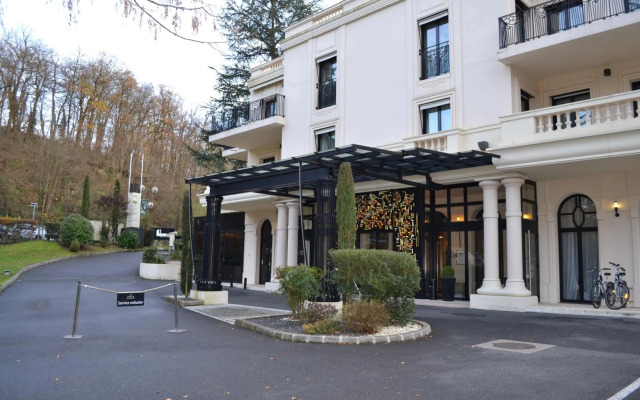 Hôtel Le Pavillon