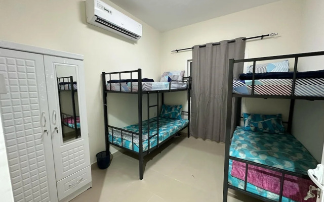 Palm Inn Hostel Mix Dormitory