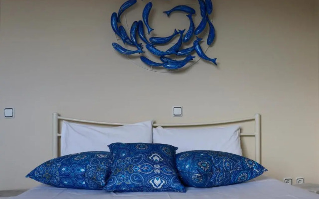 Grand Bleu Apartments & Villas