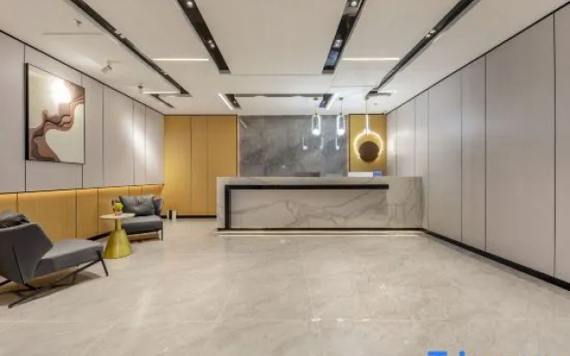 Yimi Hotel (Haizhu Square Subway Station Yide Road Branch)