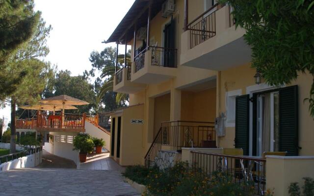 Michalis Place Apartments