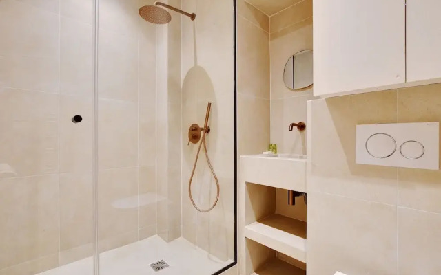 Amazing Duplex - 5br/10p - Montorgueil