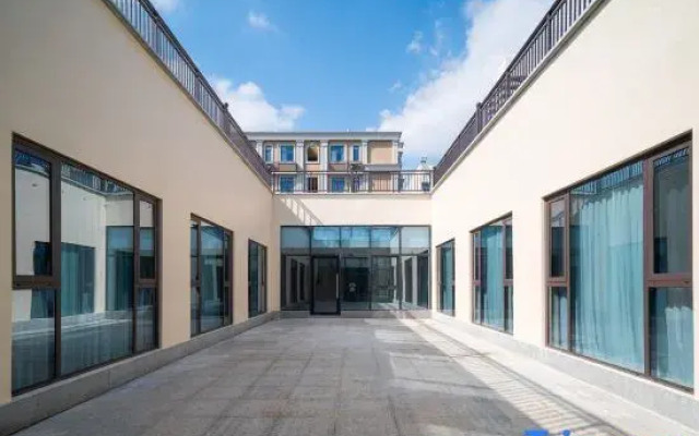 Ruiyue Resort Hotel