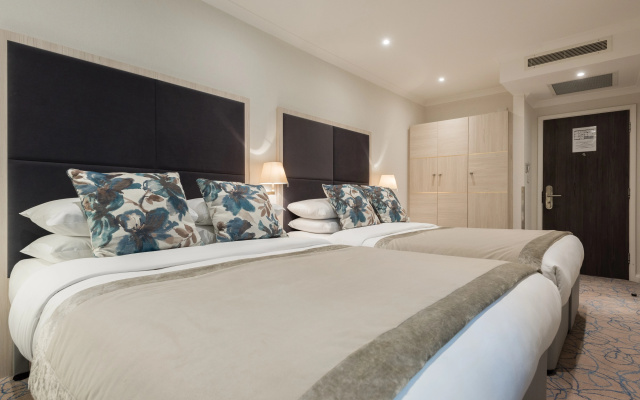 Blandford Hotel
