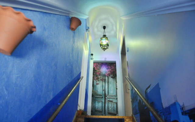 Al-Ushbuna Residence & Hostel