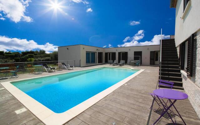 Chambres d'h¿tes Bed and Breackfast Les Piscines