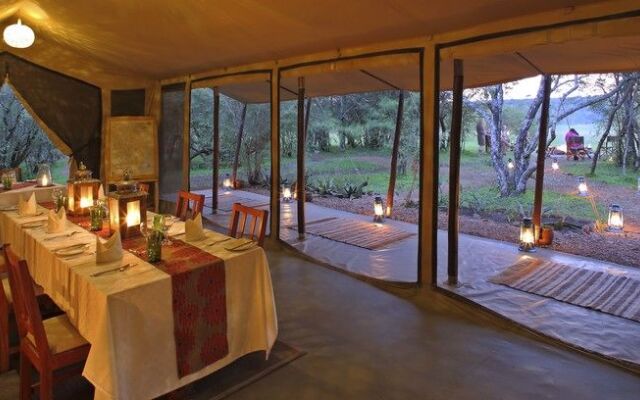 Encounter Mara Camp