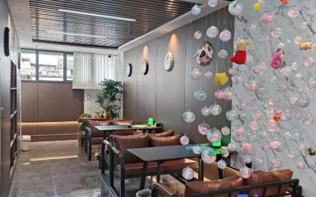 Libai Light Residence Homestay — 2-star hotel in Luoyang