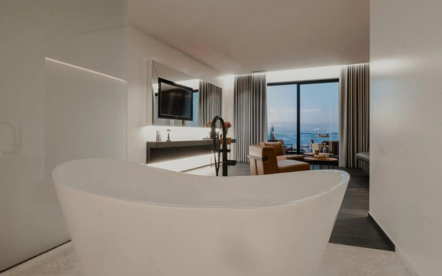Maritim Marina Bay Resort & Casino