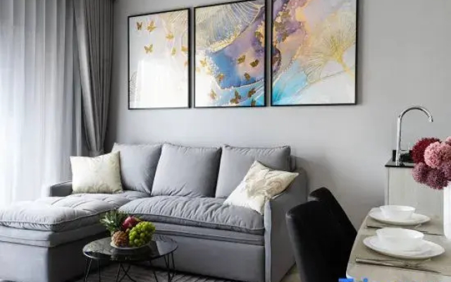 Spacious 1-Bedroom Apartment
