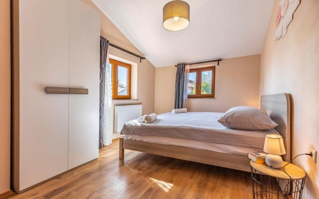 Awesome Apartment in Pula With Wifi and 5 Bedrooms