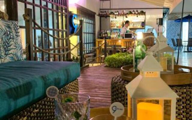 Kau Hotel
