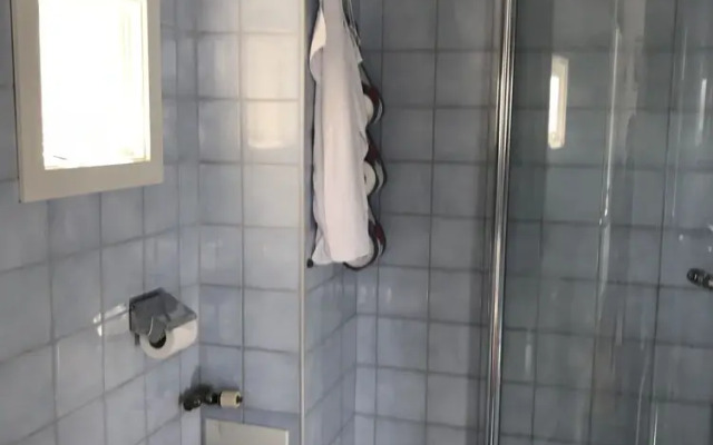 Hostel Lotsen