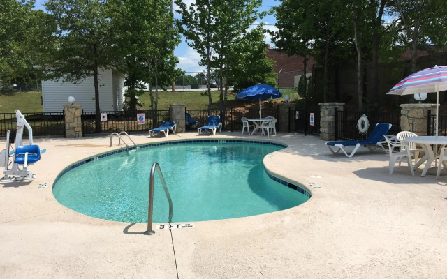 Americas Best Value Inn Conyer