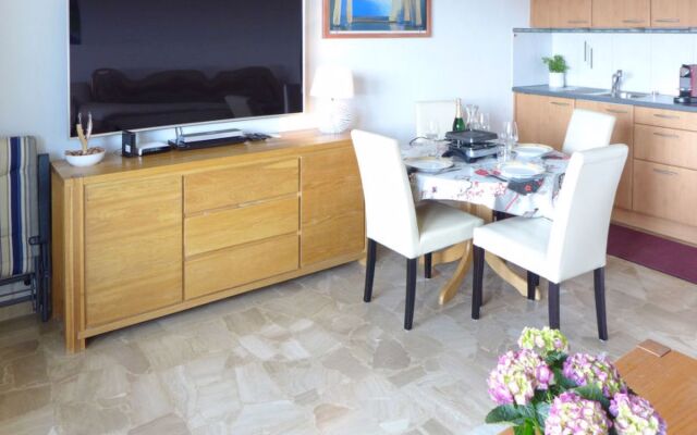 La Clairière des Barzettes A/B 14576