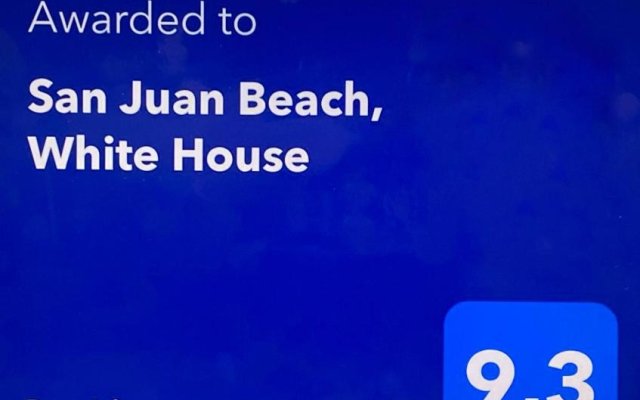 San Juan Beach, White House