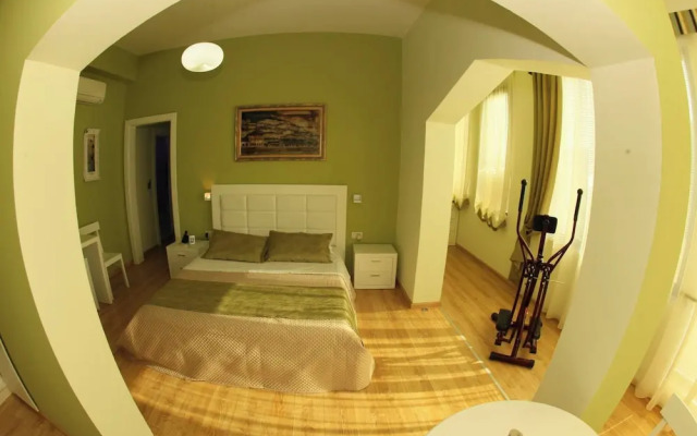 White City Hotel