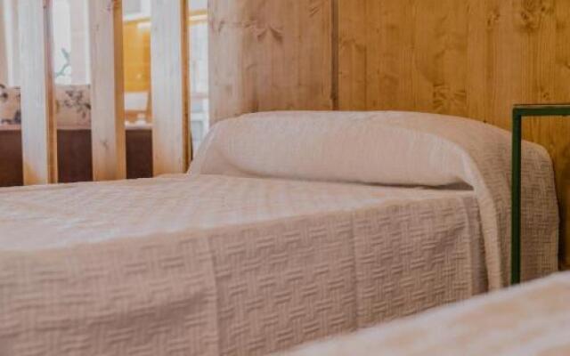 Moll Petit Apartments - Turismo de Interior