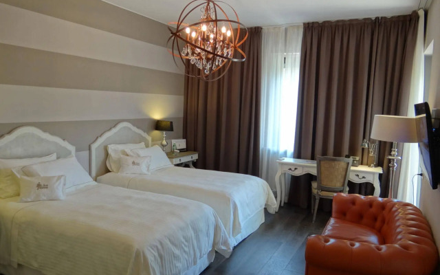 Like Home - Boutique Hotel