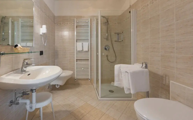 Kyrr Smart Mountain Retreat