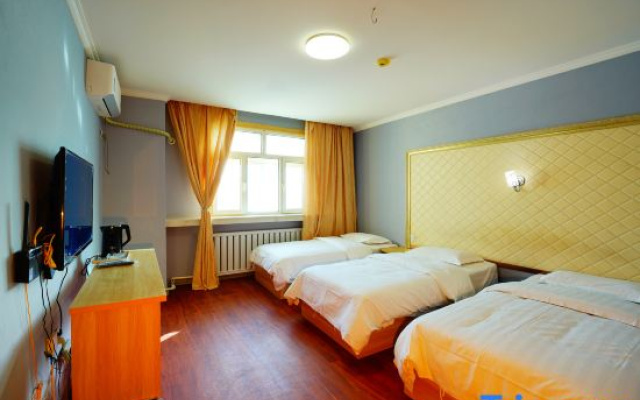 Pod Choice Hotel (Korla Railway Station Exit)