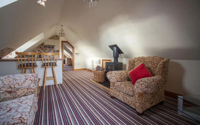 Lyde Cross Coach House