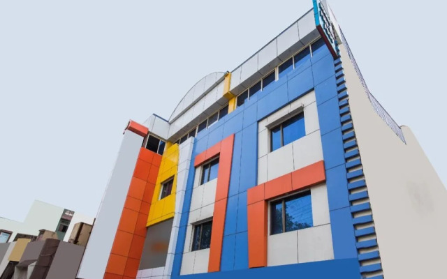 OYO 4164 Hotel Shivam Elite