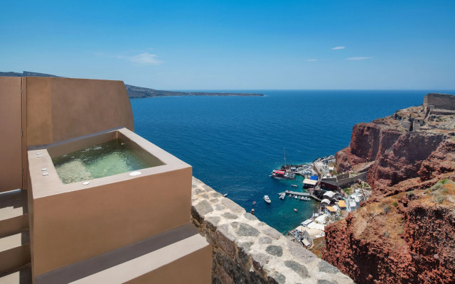 Old Castle Oia
