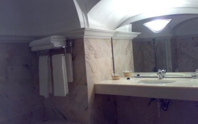 Casa Amarela TH & National Monument