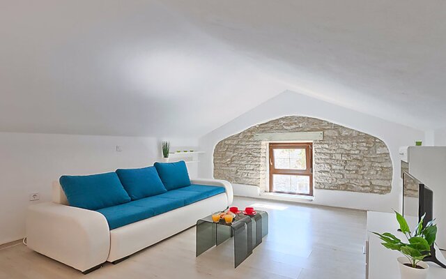 House Mila Pallerols