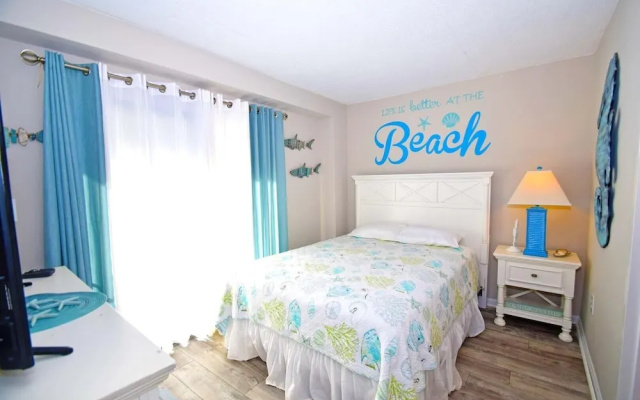 Wight Bay 233 2 Bedroom Condo by RedAwning