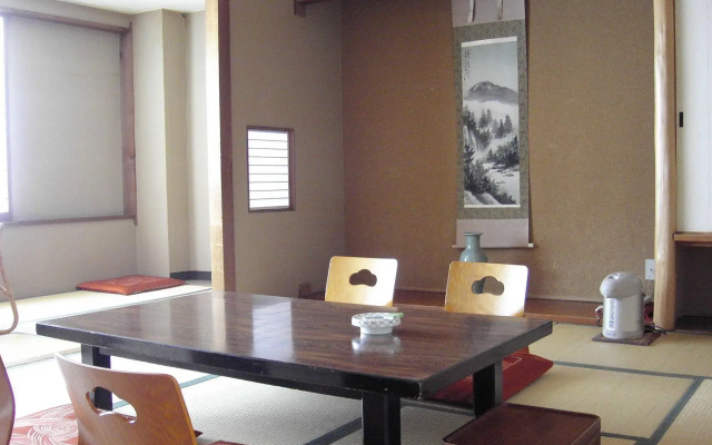 Highland Hotel Sansou