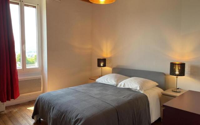 Gîte La Chabanne, 3 pièces, 4 personnes - FR-1-489-341