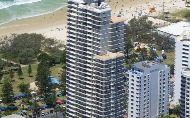 ULTIQA Beach Haven At Broadbeach