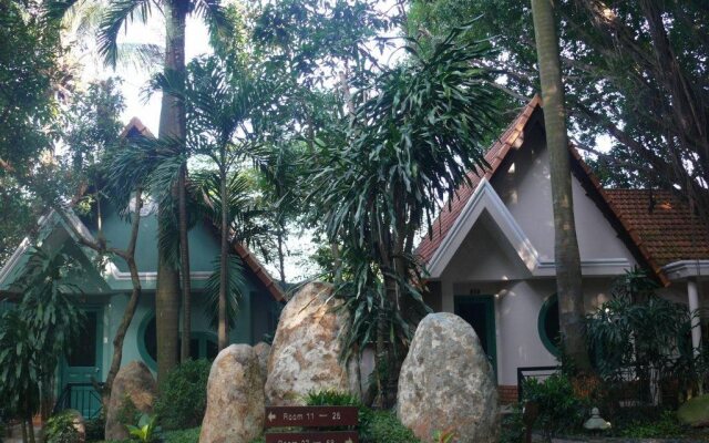 Phuong Nam Resort